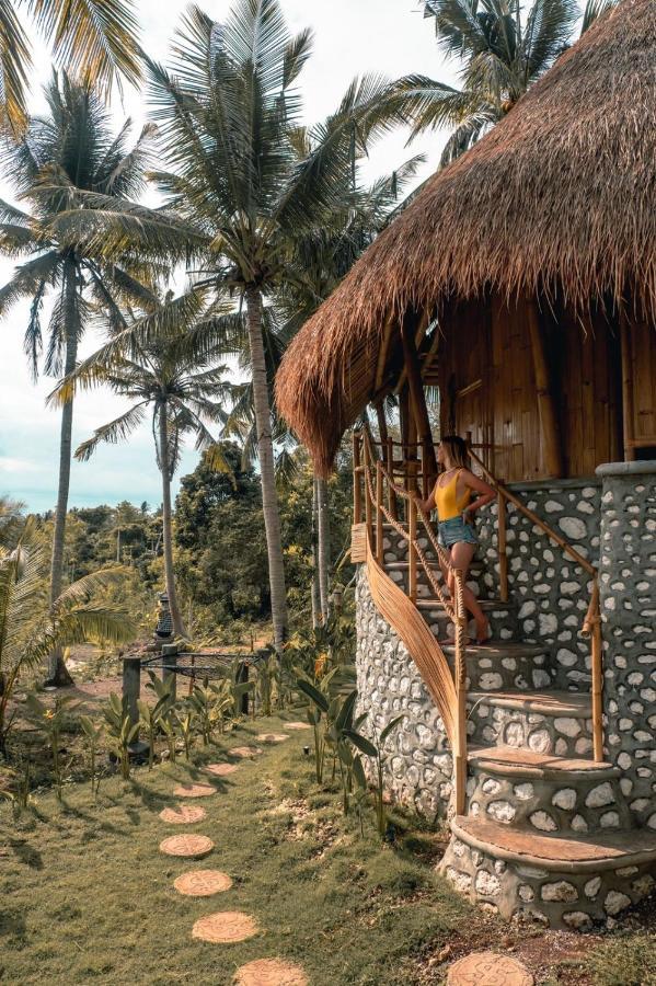 La Royale Romantic Bamboo Villas Klungkung Экстерьер фото